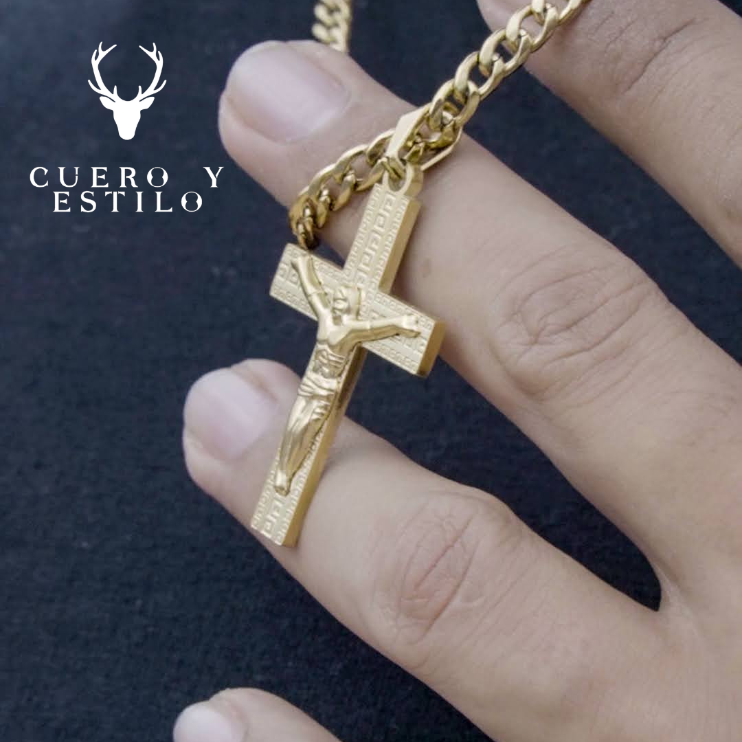 Cadena Cubana Cristo Crucificado (Cadena Cubana + Dije)